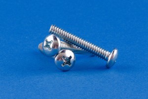 Śruba No"10 UNC(24)x7/8"(22mm) DIN 7985 Zn