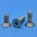 Śruba No"10-UNF(32)x5/16"(8mm)*(Długości całkowita) ANSI B18.3 (DIN 7991) Nierdzewna 18-8 (A2)